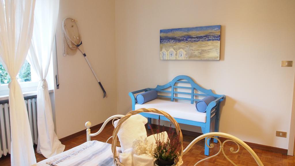 Appartement Provenzale à Desenzano del Garda Chambre photo