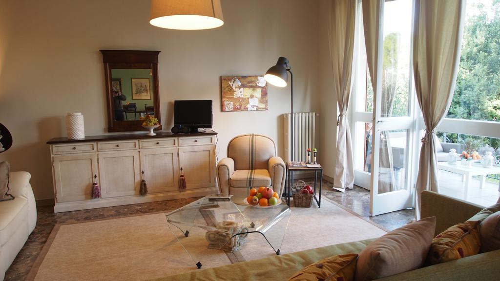 Appartement Provenzale à Desenzano del Garda Chambre photo
