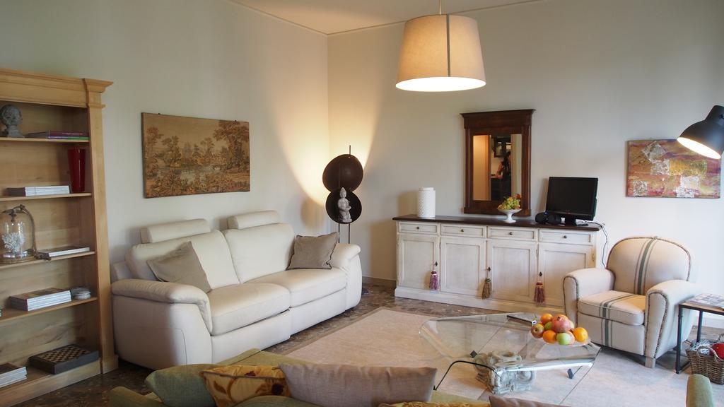 Appartement Provenzale à Desenzano del Garda Chambre photo