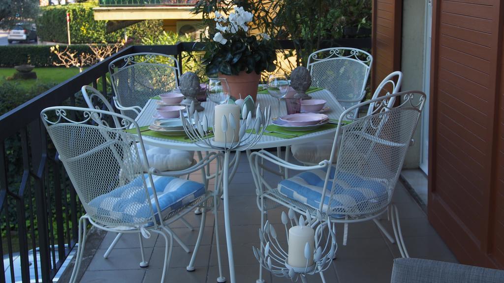Appartement Provenzale à Desenzano del Garda Chambre photo