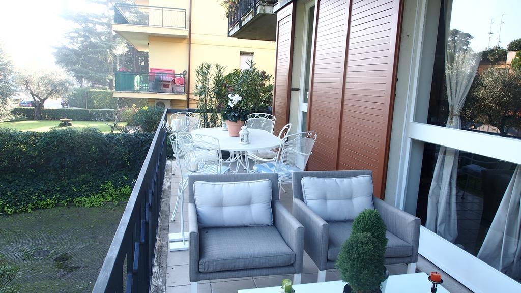 Appartement Provenzale à Desenzano del Garda Chambre photo