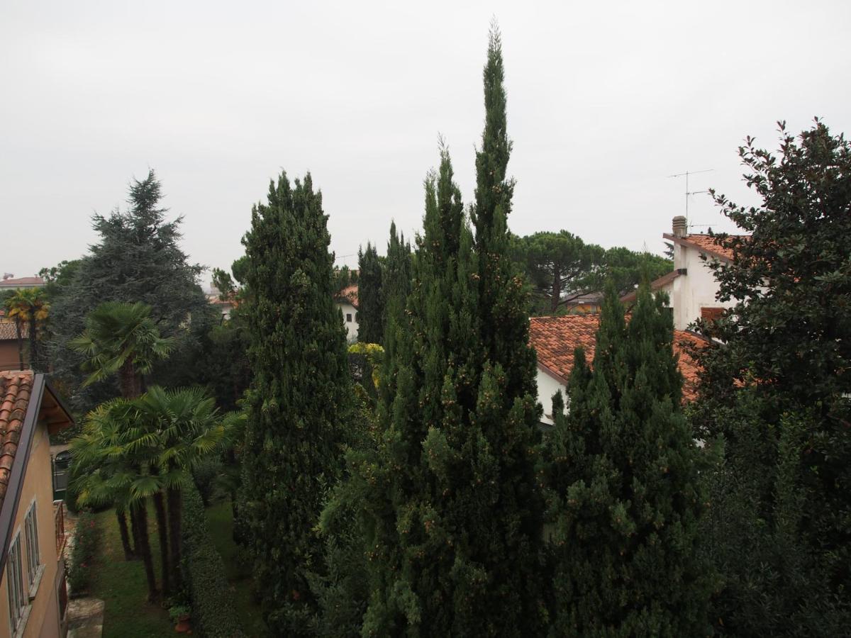 Appartement Provenzale à Desenzano del Garda Chambre photo